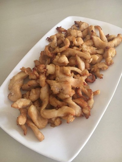 วิธีทำ อกไก่เส้นทอดไร้น้ำมัน