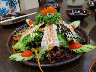 อาหาร หรือ เครื่องดื่ม