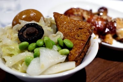 อาหาร หรือ เครื่องดื่ม