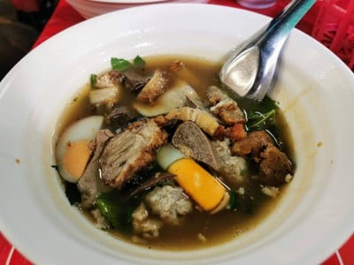 เมนูของร้าน ก๋วยจั๊บเฮียตั่วเท๊า (เจ้าเก่าเยาวราช)
