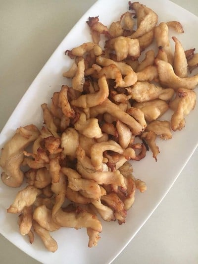อกไก่เส้นทอดไร้น้ำมัน