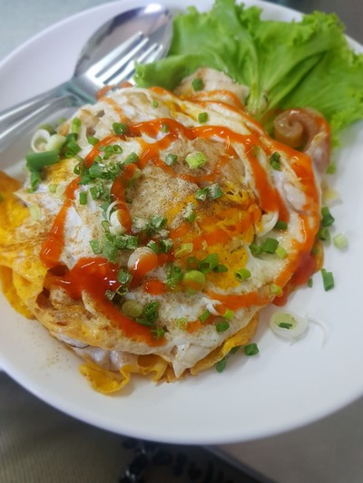 ก๋วยเตี๋ยวคั่วไก่