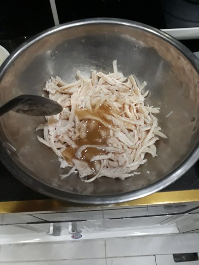 วิธีทำ ข้าวเหนียวไก่ฉีกฝอย วิธีทำ ข้าวเหนียวไก่ฉีกฝอย