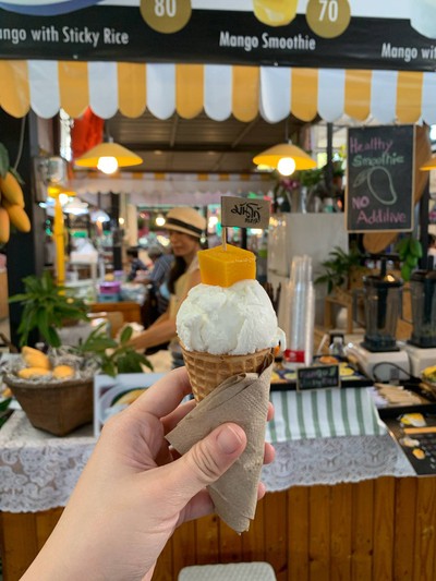 ไอติมโคนกะทิ