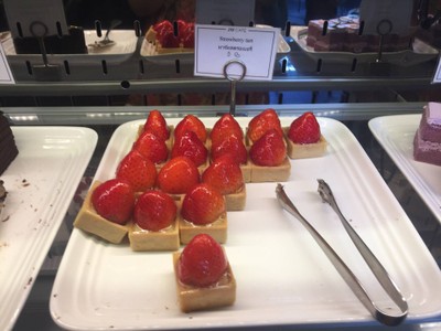 Strawberry tart