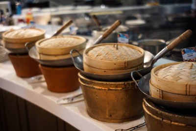 อาหาร หรือ เครื่องดื่ม