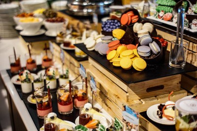 อาหาร หรือ เครื่องดื่ม