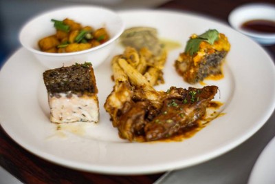 อาหาร หรือ เครื่องดื่ม