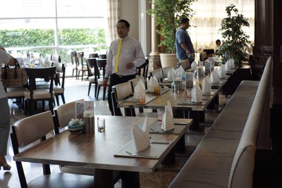 อาหาร หรือ เครื่องดื่ม