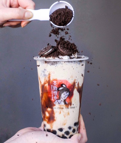 Oreo & Milk Tea Pearl Smoothie