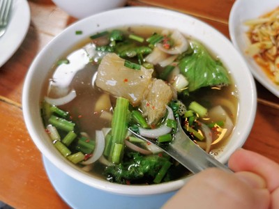 ต้มแซ่บเอ็นหมู