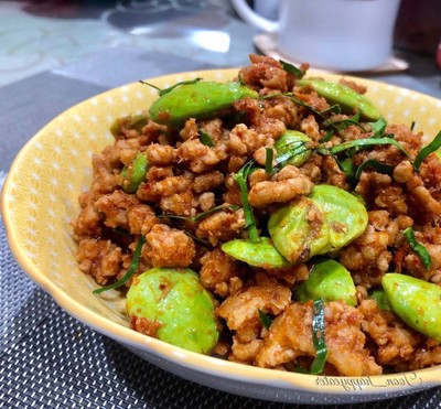 พริกแกงสะตอหมู