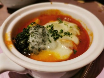 อาหาร หรือ เครื่องดื่ม