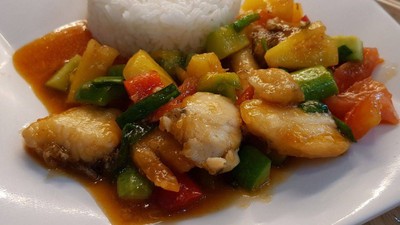 อาหาร หรือ เครื่องดื่ม