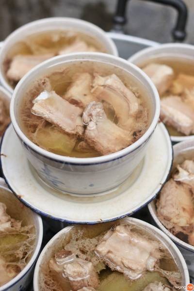 พ่อครัวเถื่อนยอดนักตุ๋น 91แยก1