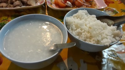 ข้าวต้มและกับข้าว