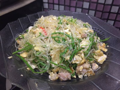 วุ้นเส้นผัดชะอม