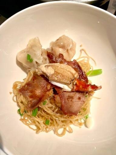 สว่างบะหมี่ก้ามปู ประตูน้ำ (หัวลำโพง) Sawang Noodle Pratunam สว่างบะหมี่ก้ามปู ประตูน้ำ (หัวลำโพง) Sawang Noodle Pratunam