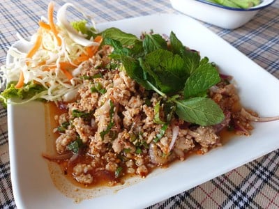 แพภูฟ้าไทย (Pae Phufa Thai Restaurant) แพภูฟ้าไทย (Pae Phufa Thai Restaurant)