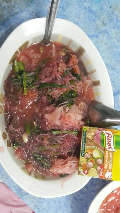 วุ้นเส้นเย็นตาโฟ