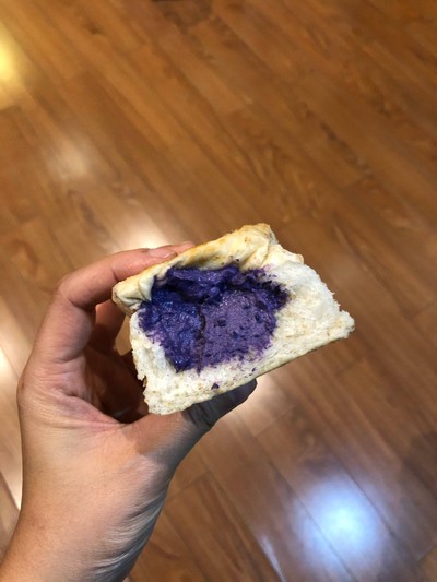 ไส้มันม่วง