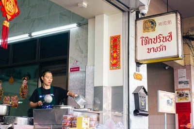 บรรยากาศ โจ๊กปรินซ์ บางรัก (รอบเย็น)