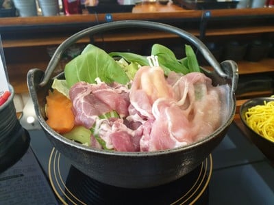 เมนูของร้าน พ๊อตโตะ ชาบู Potto Hot Pot Master