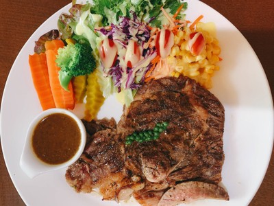 ริปอายสเต็กโคขุนโพนยางคำ