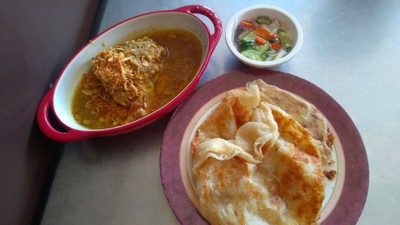 โรตี+แกงกุรุหม่าไก่