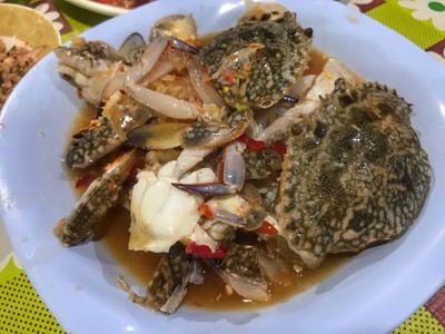 ยำปูม้าไม่ใส่ปลาร้า