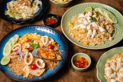 ชาม Charm Kitchen ขอนแก่น ชาม Charm Kitchen ขอนแก่น