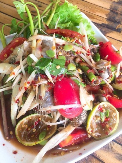 ตำหอยแครงกุ้งสด