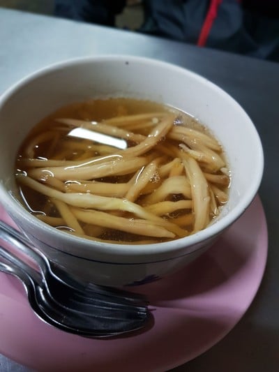 น้ำแกงดอกไม้จีน