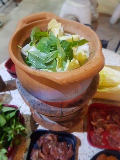 หอมกลิ่นกะเพรา by สันทรายหมูจุ่ม สันทรายน้อย