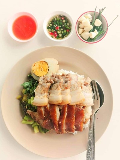 อาหารถูก ได้กับข้าวเยอะ คุ้มราคา อร่อยยยถูกปากแน่นอน