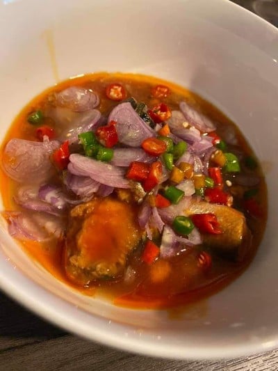 ยำปลากระป๋อง