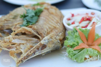 ปลากะพงทอดน้ำปลา