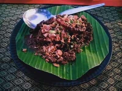 อาหาร หรือ เครื่องดื่ม