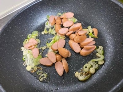 วิธีทำ ข้าวผัดไข่ต้นหอมญี่ปุ่น วิธีทำ ข้าวผัดไข่ต้นหอมญี่ปุ่น