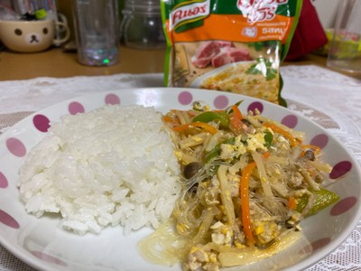 วิธีทำ หน่อไม้เส้นผัดไข่ วิธีทำ หน่อไม้เส้นผัดไข่