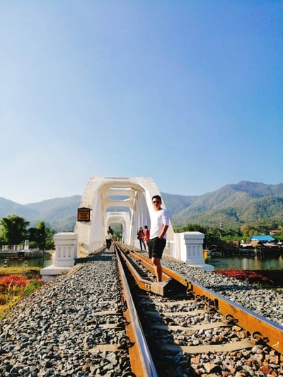 สะพานขาวทาชมภู