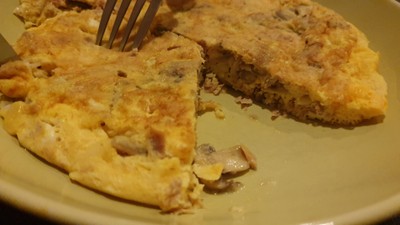 ไข่เจียวสเปน Tortilla with tuna and mushroom
