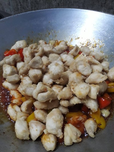 วิธีทำ ไก่ผัดเม็ดมะม่วง วิธีทำ ไก่ผัดเม็ดมะม่วง
