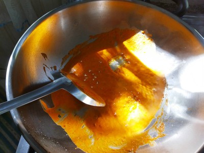 วิธีทำ แกงคั่วทูน่าใบชะพลู