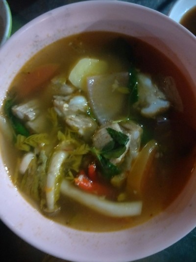 ต้มแซ่บกระดูกอ่อนหมู