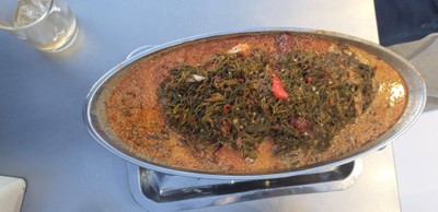 แกงคั่วปูใบชะคราม