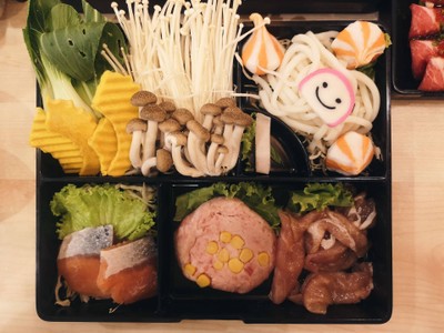 ชุดล่าไข่ลัคกี้บาร์บีกอนหมู
