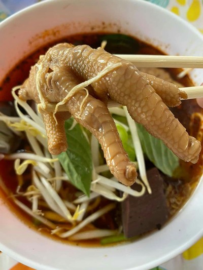 ตีนไก่ตุ๋นยาจีน เปื่อยพอดี