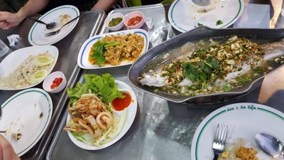 ต๋อย & คิด ซีฟู้ด (T&K Seafood) เยาวราช