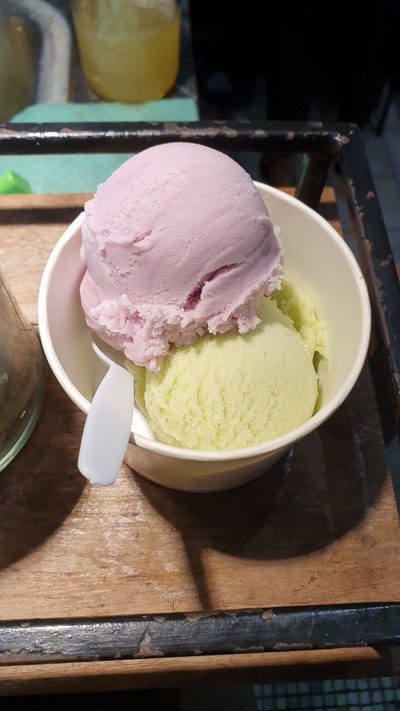 ไอติมใบข้าวอ่อน